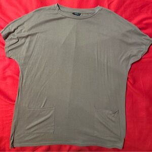 Women’s Brown Short-Sleeve Pocket Tunic